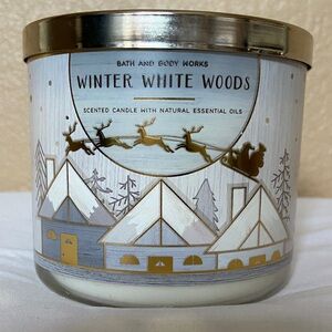 Bath & Body Works Winter White Woods Candle - Gold and White
